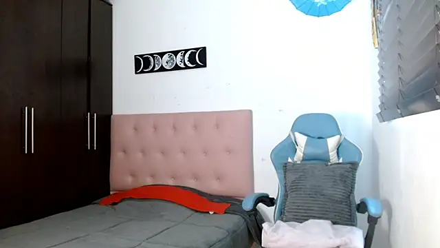 TokioStar online show from September 2025 02:30:02 PM