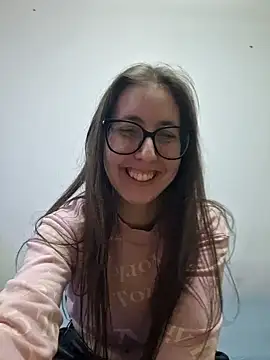 Snapshot of Sarah459 chatting on December 2024 05:31:01 PM Sarah459 online show from December 2024 05:31:01 PM