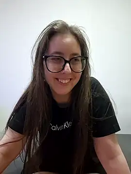 Snapshot of Sarah459 chatting on January 2025 08:54:02 PM Sarah459 online show from January 2025 08:54:02 PM