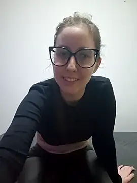 Snapshot of Sarah459 chatting on January 2025 08:01:01 PM Sarah459 online show from January 2025 08:01:01 PM