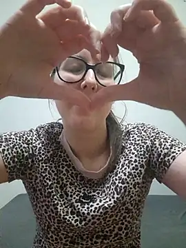 Sarah459 online show from July 2026 11:43:01 PM