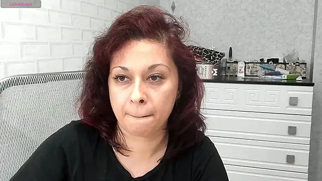 Snapshot of TeasyLana chatting on November 2025 11:10:02 AM TeasyLana online show from November 2025 11:10:02 AM