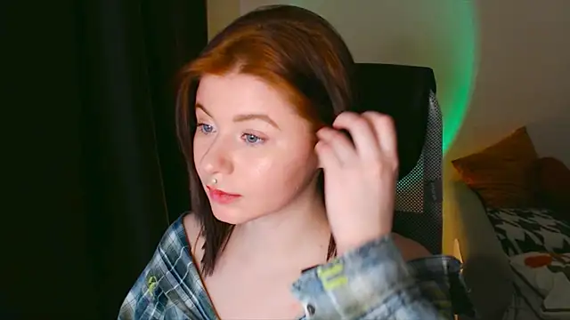 xoxoavi online show from January 2025 09:46:02 PM