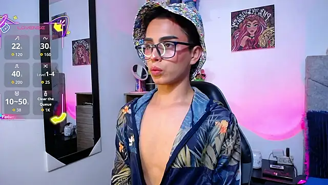 OwenBluee online show from March 2026 09:23:01 AM