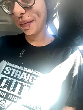 myloveforyouu online show from September 2025 02:05:02 PM