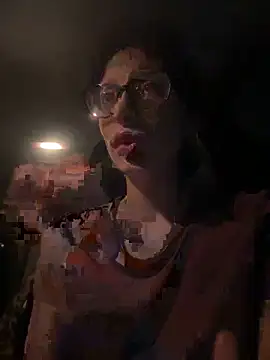 myloveforyouu online show from December 2025 06:00:01 AM