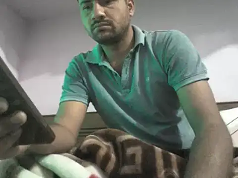 Snapshot of lallantoplonda chatting on February 2026 02:12:02 AM lallantoplonda online show from February 2026 02:12:02 AM