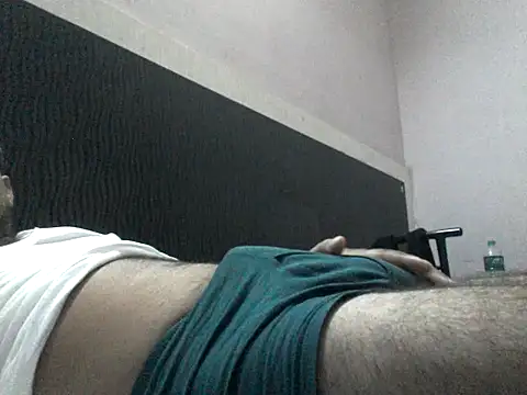 Snapshot of lallantoplonda chatting on June 2026 12:30:01 PM lallantoplonda online show from June 2026 12:30:01 PM