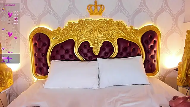 Snapshot of HelenaRoos chatting on February 2025 02:25:01 AM HelenaRoos online show from February 2025 02:25:01 AM