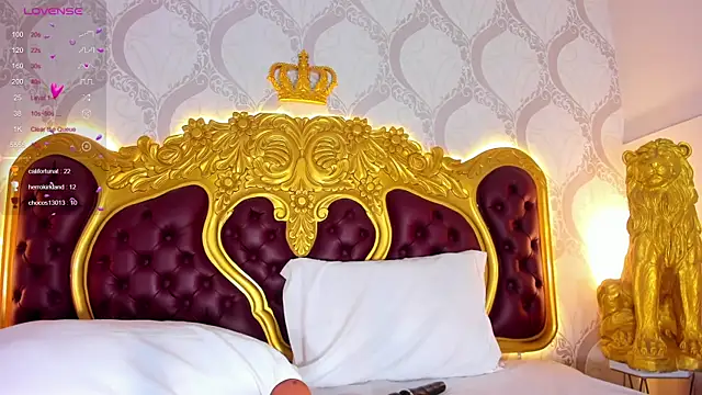 Snapshot of HelenaRoos chatting on March 2025 06:57:02 AM HelenaRoos online show from March 2025 06:57:02 AM