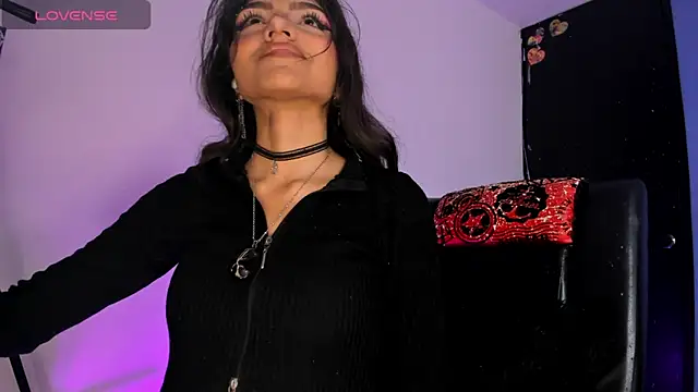 mabel candy online show from December 2024 03:20:02 PM