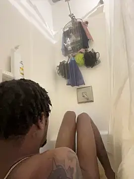 Snapshot of rayyymack chatting on September 2025 09:03:01 PM rayyymack online show from September 2025 09:03:01 PM