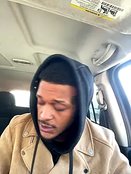 rayyymack online show from December 2025 06:37:02 PM