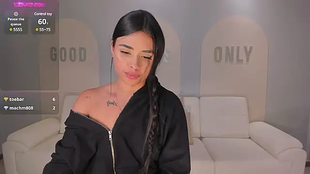 MariaHerrera  online show from December 2024 06:04:02 PM