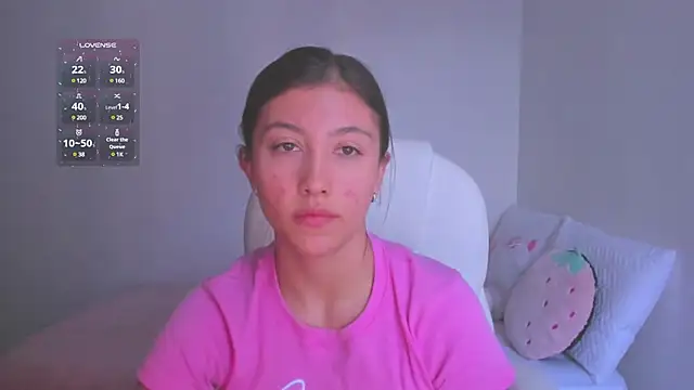 Snapshot of Catbaby888_ chatting on December 2024 10:40:01 PM Catbaby888 online show from December 2024 10:40:01 PM