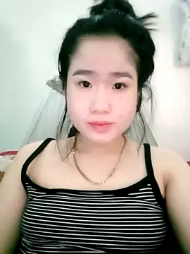 Sahara-lovexoxo online show from February 2025 04:37:01 AM