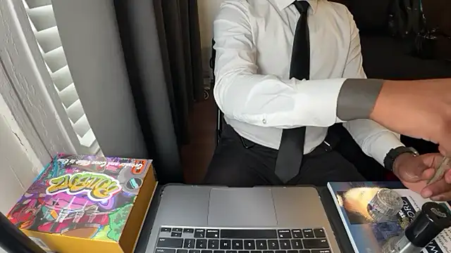 WyattBBC online show from September 2025 02:43:01 PM