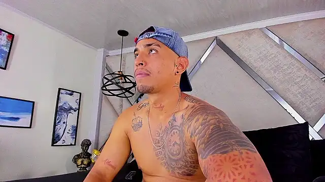 Snapshot of Damian09_ chatting on January 2026 09:31:01 PM Damian09 online show from January 2026 09:31:01 PM