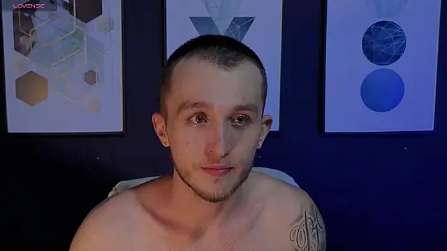 Snapshot of Dylanwhite23_ chatting on February 2026 01:58:01 AM Dylanwhite23 online show from February 2026 01:58:01 AM