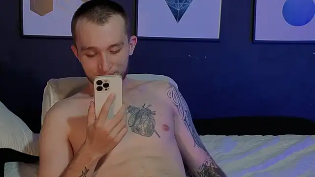 Snapshot of Dylanwhite23_ chatting on February 2026 01:27:01 AM Dylanwhite23 online show from February 2026 01:27:01 AM