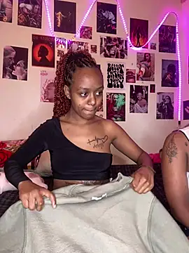 naughtybitches5 online show from December 2024 05:18:01 AM