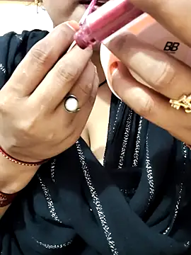 Indian-Nazia online show from October 2025 05:50:02 PM