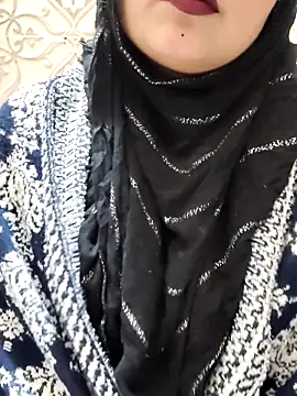 Indian-Nazia online show from December 2025 07:08:02 PM