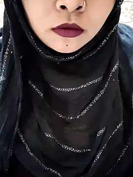 Indian-Nazia online show from December 2025 06:14:02 PM