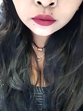 Indian-Nazia online show from February 2026 06:52:02 PM