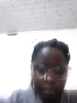 Snapshot of Sweetcecie01 chatting on February 2025 12:36:02 AM Sweetcecie01 online show from February 2025 12:36:02 AM