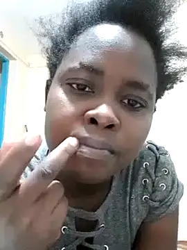 Snapshot of Sweetcecie01 chatting on September 2025 08:31:02 PM Sweetcecie01 online show from September 2025 08:31:02 PM