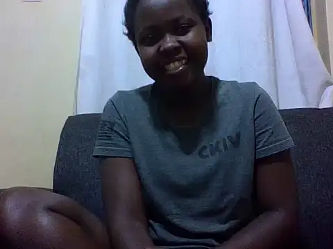 Snapshot of Sweetcecie01 chatting on June 2026 09:06:01 PM Sweetcecie01 online show from June 2026 09:06:01 PM
