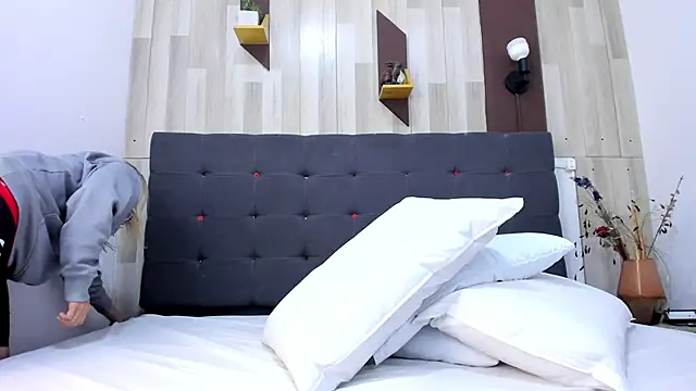 Snapshot of Anastasiapriest chatting on January 2026 11:47:01 AM Anastasiapriest online show from January 2026 11:47:01 AM