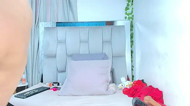 Rachele x online show from November 2025 01:49:02 PM