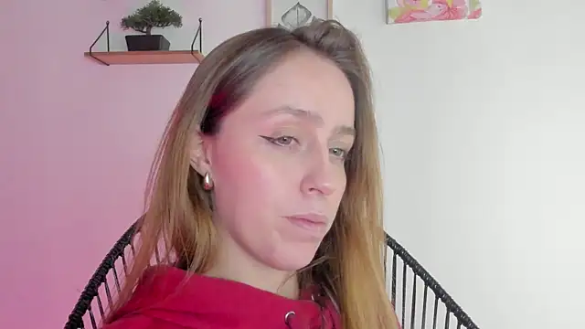 Snapshot of SofiaGc chatting on December 2024 05:51:02 AM SofiaGc online show from December 2024 05:51:02 AM