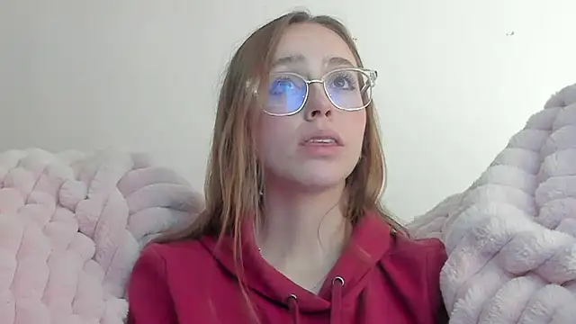 Snapshot of SofiaGc chatting on February 2025 05:33:02 AM SofiaGc online show from February 2025 05:33:02 AM