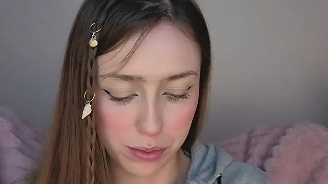 Snapshot of SofiaGc chatting on November 2025 04:12:01 AM SofiaGc online show from November 2025 04:12:01 AM