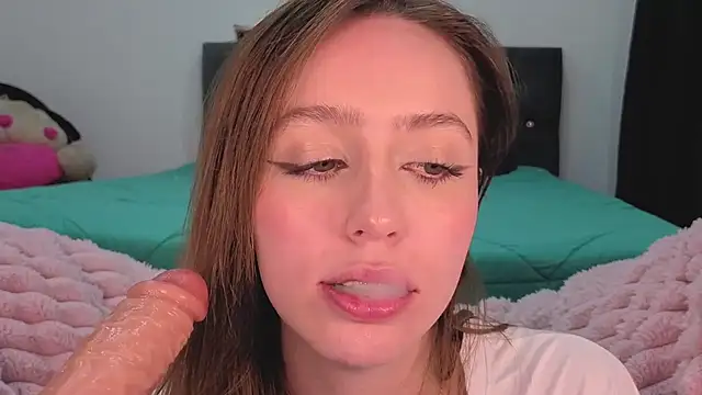 Snapshot of SofiaGc chatting on February 2026 03:48:02 AM SofiaGc online show from February 2026 03:48:02 AM