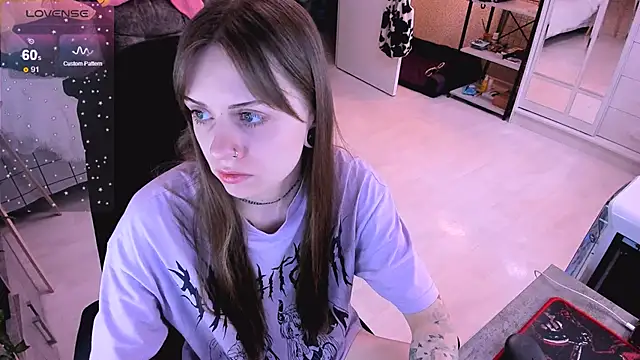 NaniMoore online show from January 2025 06:16:01 AM