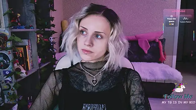 NaniMoore online show from February 2026 08:12:02 PM