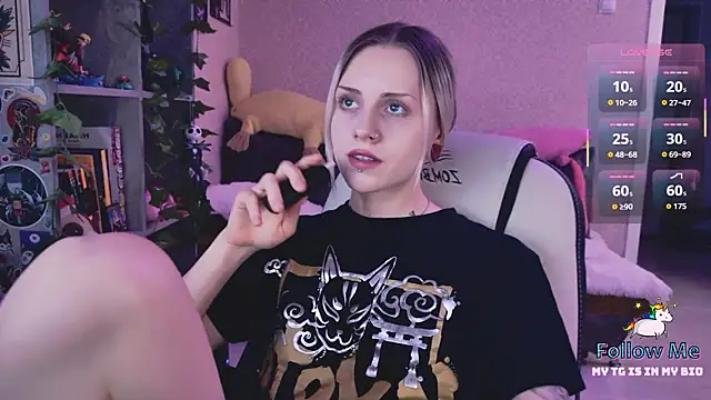 NaniMoore online show from March 2026 07:06:02 PM