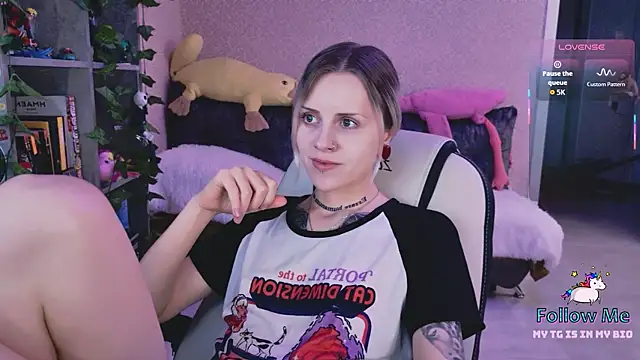 NaniMoore online show from March 2026 08:12:02 PM