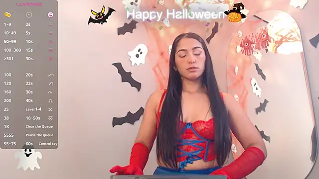 Thayssa ross online show from October 2025 12:39:02 PM