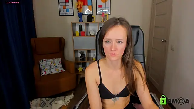 FrancescaCollins online show from December 2024 04:29:02 PM