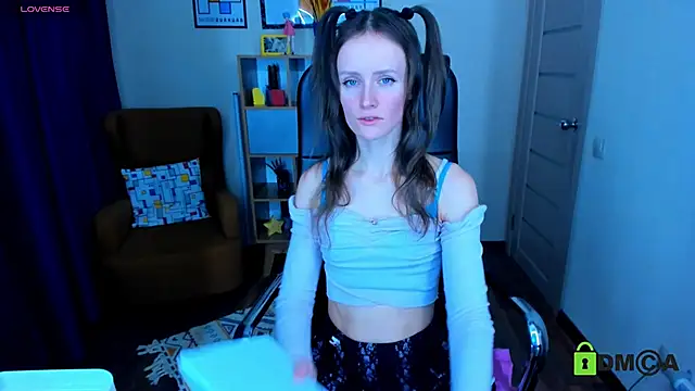 FrancescaCollins online show from March 2025 11:08:02 AM