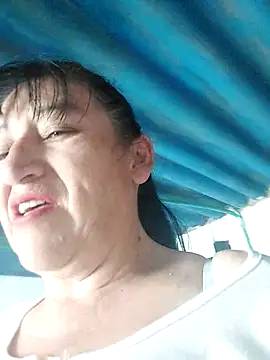 clarita 01 online show from February 2026 01:27:02 PM