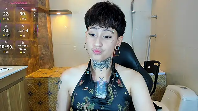 Ethan lennox online show from October 2025 09:04:02 PM