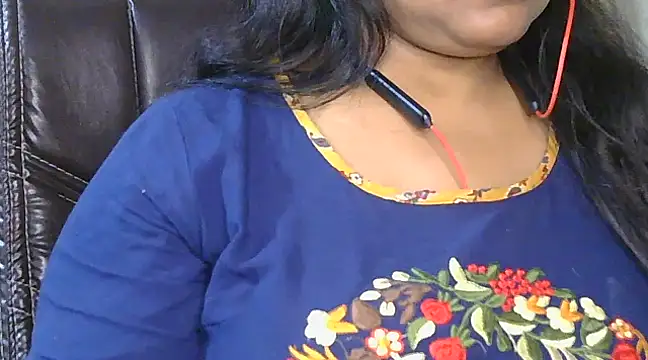 Cute Ruhi99 online show from March 2025 01:05:02 PM