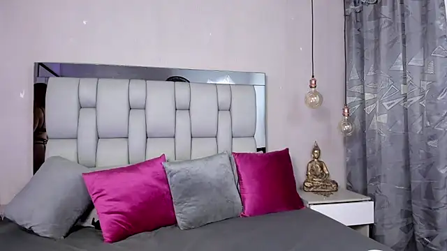 SusanBenett online show from December 2025 08:49:02 PM