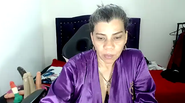 vikyadams online show from March 2025 02:40:01 PM